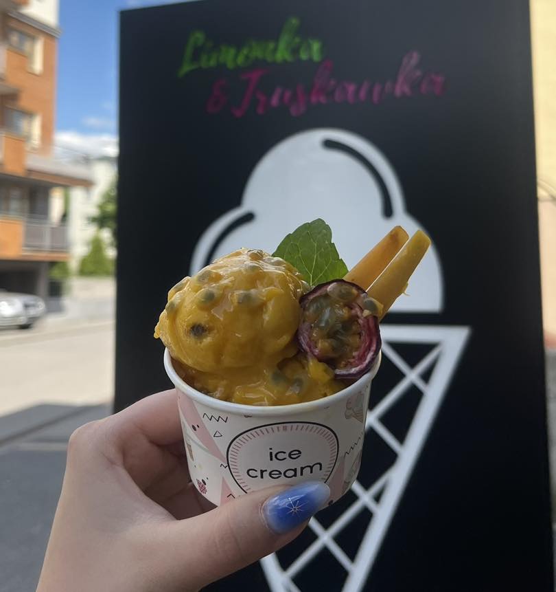 Smak lodów Marakuja Limonka i Truskawka